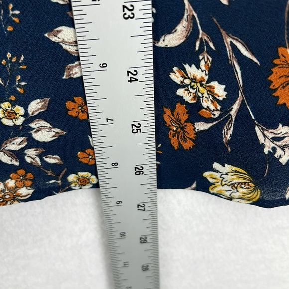 Roz & Ali Women’s Blouse Top Size L Blue/White/Rust Polyester Flutter Sleeves - Picture 10 of 10